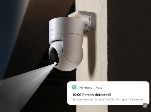 Xiaomi CW300 Outdoor Camera, 4MP Camera, f/1.6 Aperture Lens, 2.5K Ultra-Clear Picture Quality, Two-Way Voice Calling, Wired + Wi-Fi Dual Network, IP66 Water & Dust Resistant - Image 2