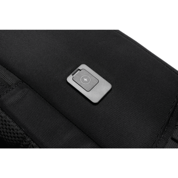 Porodo Gaming PS5 Storage & Laptop Backpack with Water-Resistant Material, Console & Controllers Storage - Image 8