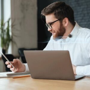 Green Lion GM-85X 3 In 1 Wireless Microphone, LED Display, 6H Working Time, USB-C/Lightning Head/Camera Receiver, Noise Reduction/Reverb/Silent Mode, 360 Surround Sound, Plug & Play- Black - Image 8